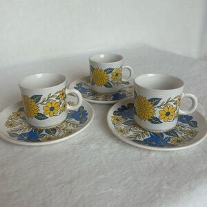 Vintage Mid Century Modern Demitasse Saucer Set